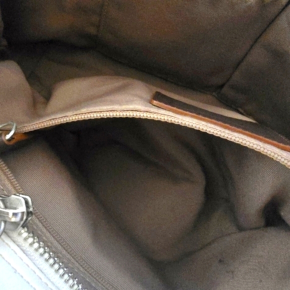 Coach Vintage Soho Double Buckle Cream & Brown Tote in Beautiful Condition! - Picture 8 of 12